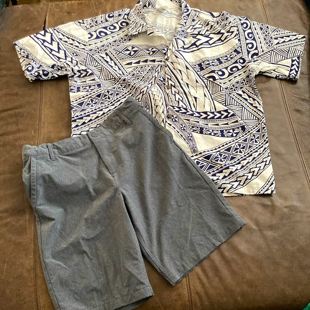 Boys 2 piece outfit Hawaiian shirt and boys shorts